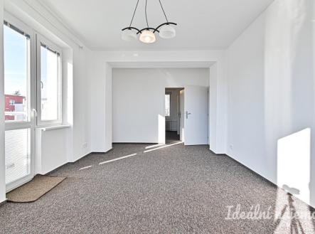 Pronájem bytu, 2+1, 59 m²