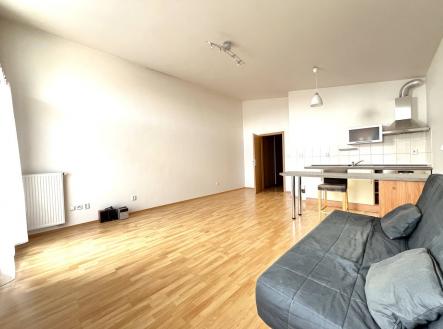 Pronájem bytu, 1+kk, 42 m²