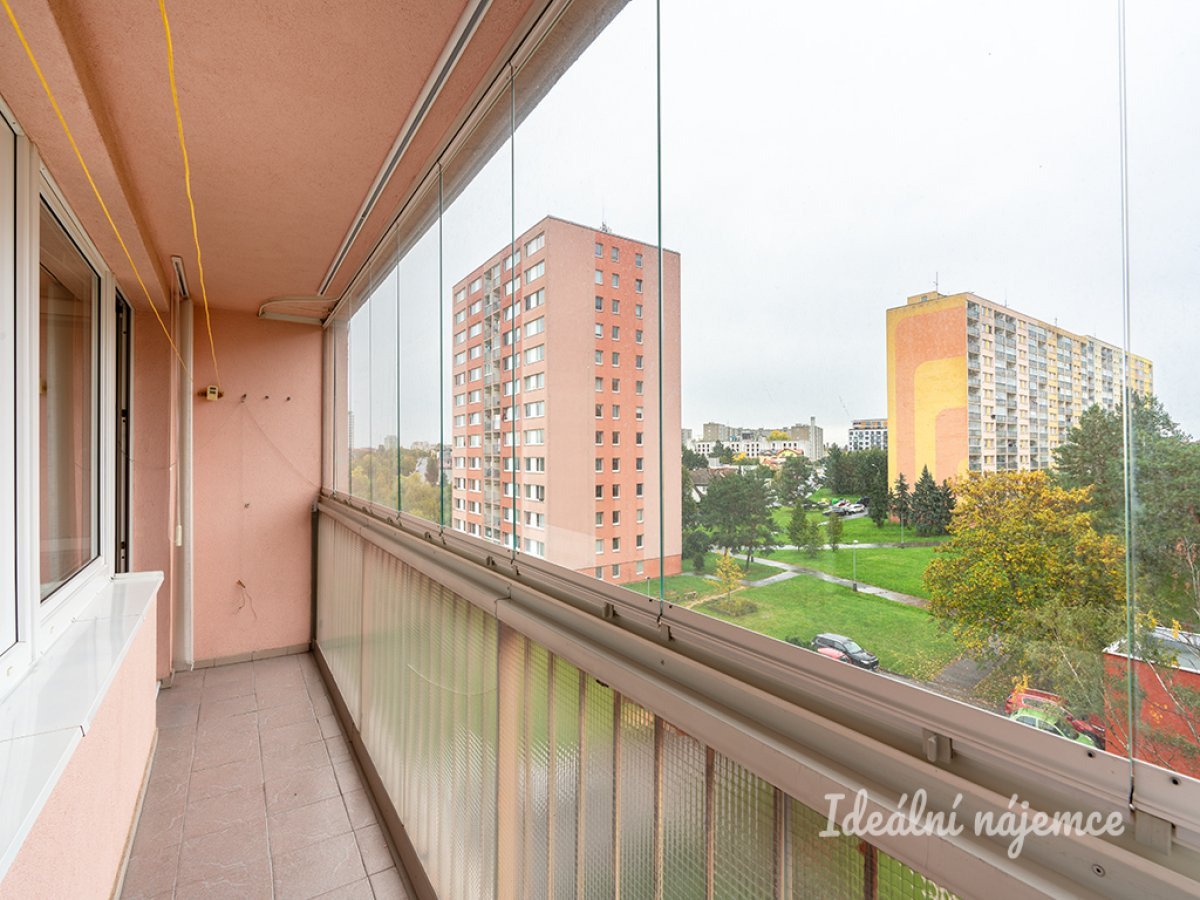 Pronájem bytu 2+kk, Smotlachova, Kamýk, 16900 Kč/měs, 48 m2