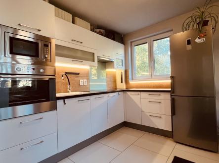 Pronájem bytu, 3+kk, 54 m²