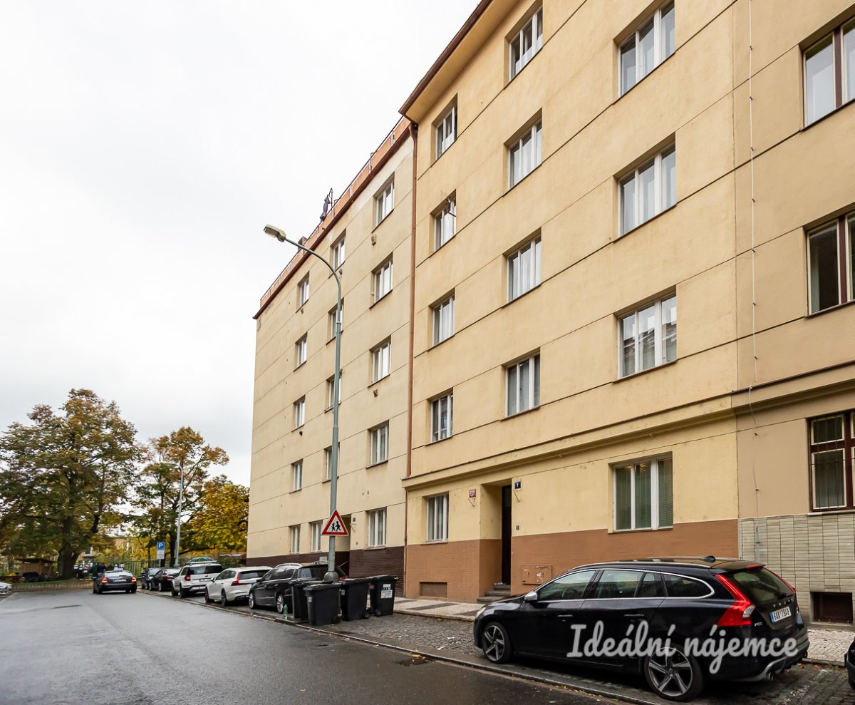 Pronájem bytu 1+kk, Sobotecká, 15 900 Kč/měs, Vinohrady,   18 m2
