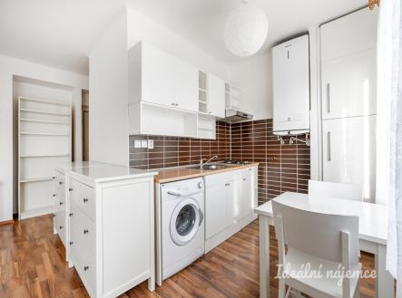 Pronájem bytu, 1+kk, 35 m²