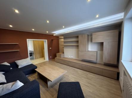 Pronájem bytu, 2+1, 60 m² obrázek