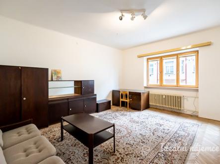 Pronájem bytu, 2+1, 72 m² obrázek