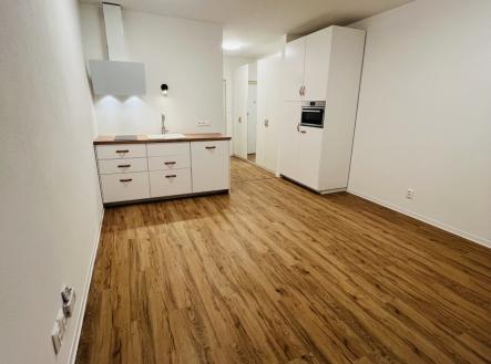 Pronájem bytu, 1+kk, 31 m²