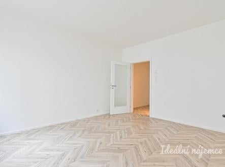 Pronájem bytu, 1+kk, 29 m²