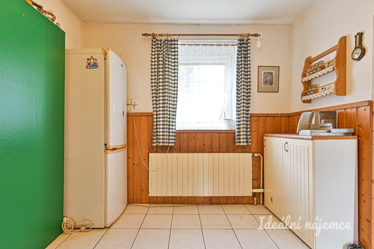 Pronájem domu 2+1 se zahradou, Otvovice 17.000,- Kč/měs, 40 m2