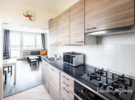 Pronájem bytu, 3+kk, 63 m²