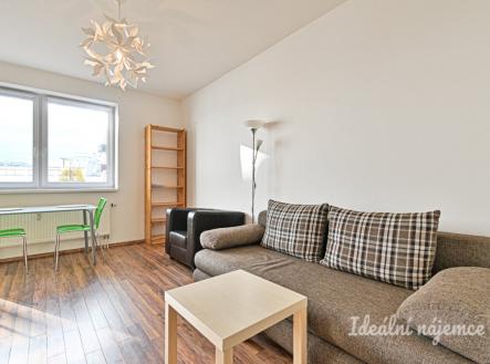 Pronájem bytu, 3+kk, 77 m²