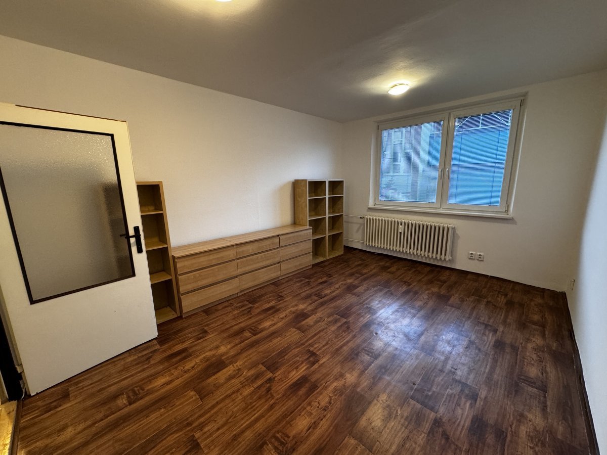 Pronájem bytu 2+1, Dlouhá, Zlín, 12000 Kč/měs, 56 m2