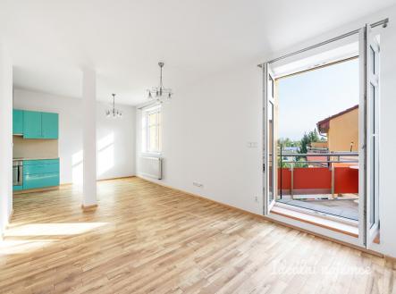 Pronájem bytu, 2+kk, 61 m²