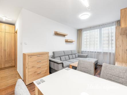 Pronájem bytu, 2+kk, 43 m²