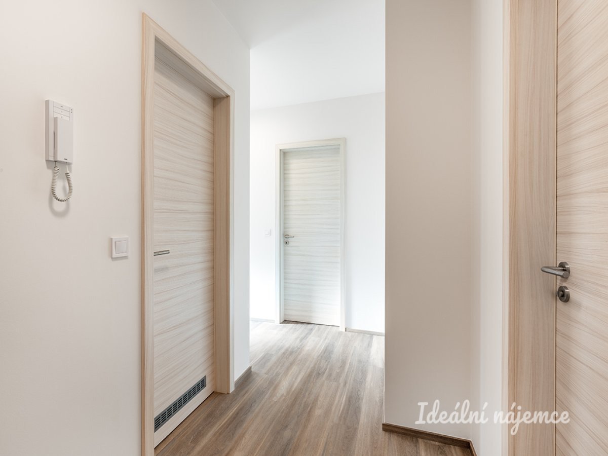 Pronájem bytu 3+kk, Mazurská, Troja,  Kč/měs, 94 m2