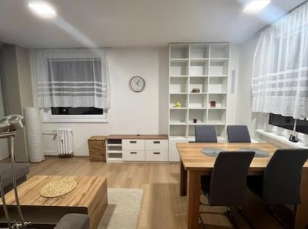 Pronájem bytu, 4+kk, 69 m²