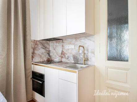 Pronájem bytu, 3+kk, 68 m²