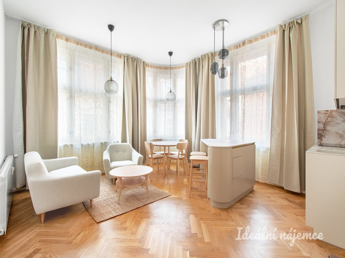 Pronájem bytu 3+kk, Templová, Staré Město, 33 000 Kč/měs, 68 m2
