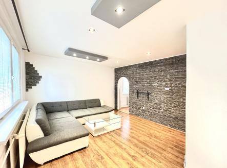 Pronájem bytu, 3+1, 62 m²