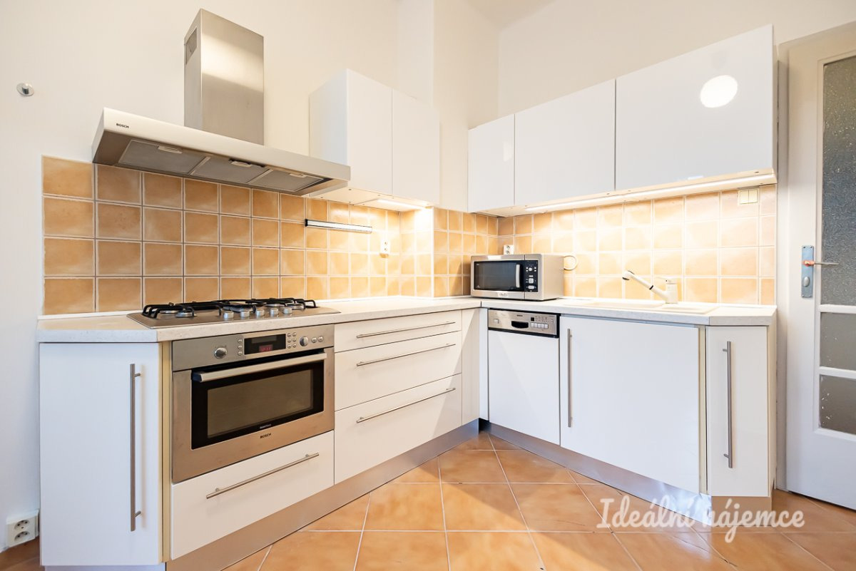 Pronájem bytu 2+kk, Jankovcova, Holešovice, 19500 Kč/měs, 52 m2