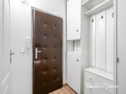 Pronájem bytu, 2+kk, 43 m²