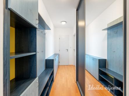 Pronájem bytu, 3+kk, 66 m²