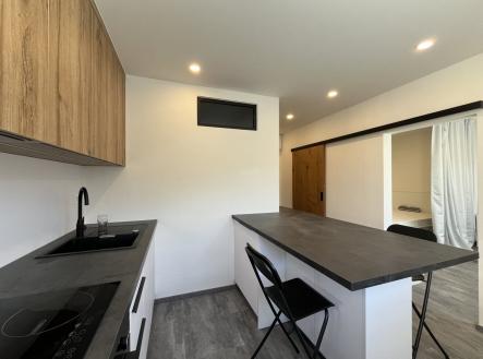 Pronájem bytu, 1+1, 33 m²
