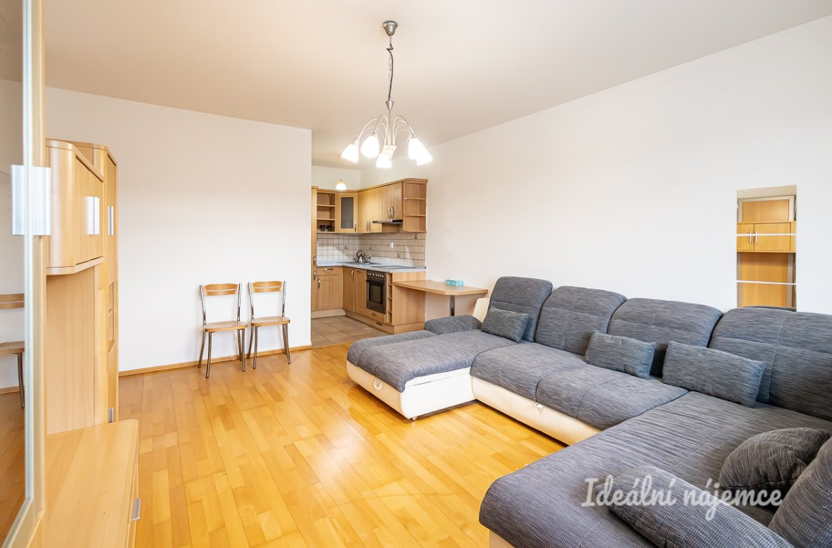 Pronájem bytu 2+kk, Přípotoční, Vršovice,  25900 Kč/měs, 60 m2