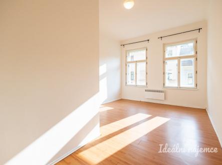 Pronájem bytu, 2+kk, 46 m²