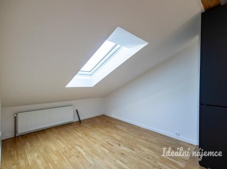 Pronájem bytu, 3+kk, 70 m²