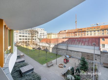 Pronájem bytu, 2+kk, 53 m²