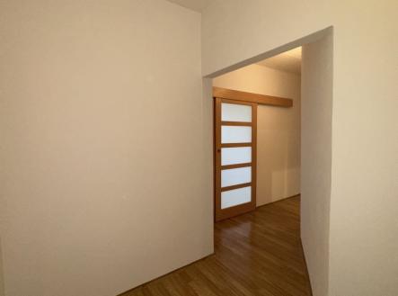 Pronájem bytu, 2+kk, 42 m²