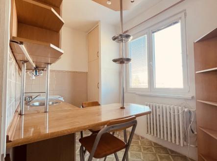 Pronájem bytu, 2+1, 58 m²