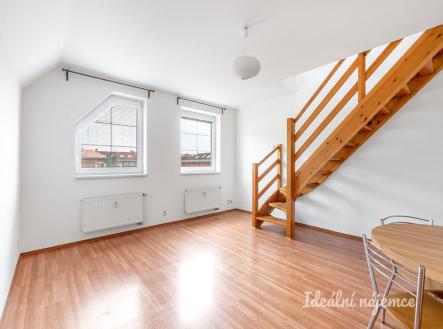 Pronájem bytu, 2+kk, 74 m²