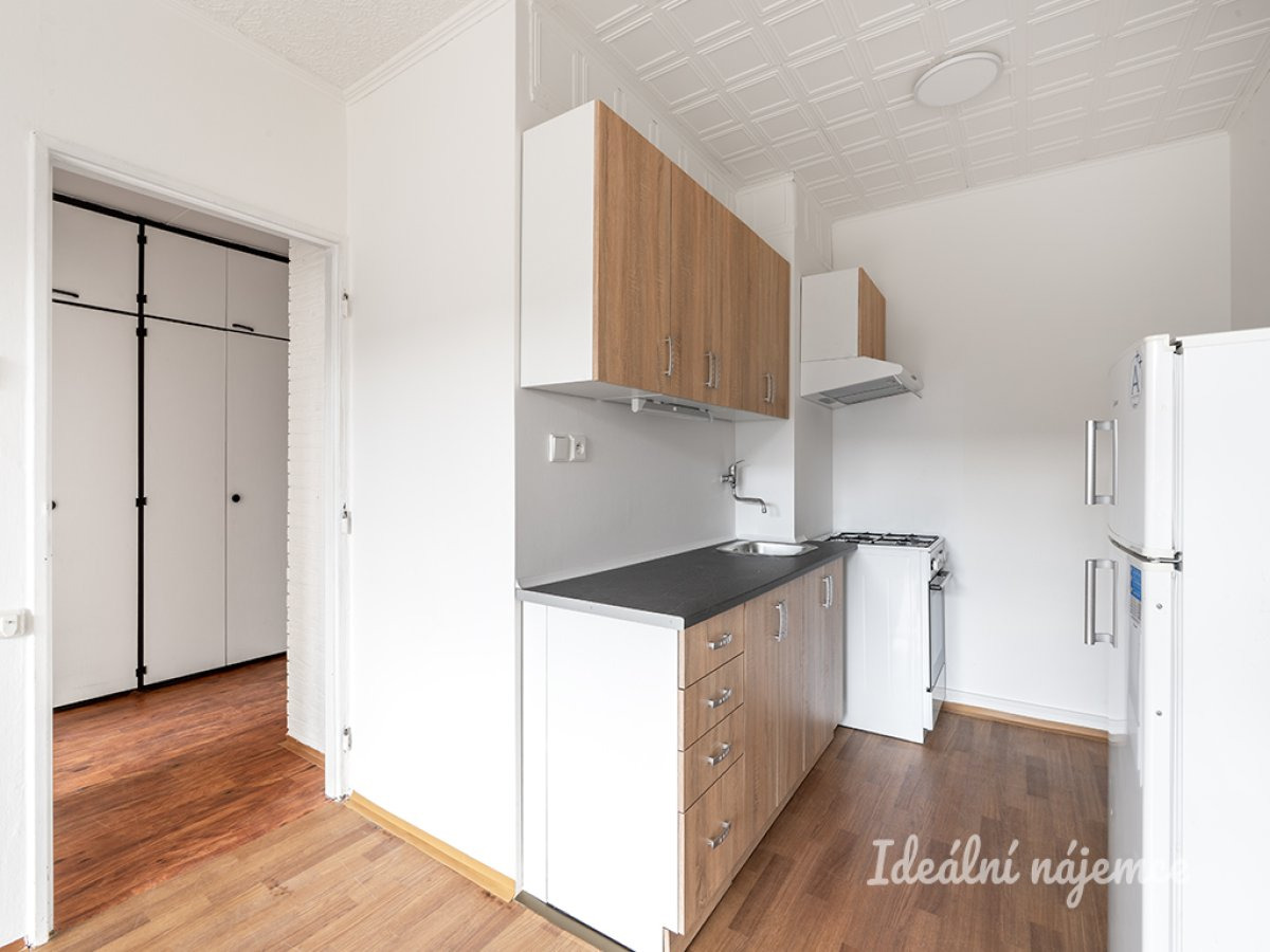 Pronájem bytu 2+kk, Jablonecká, Střížkov,  43 m2