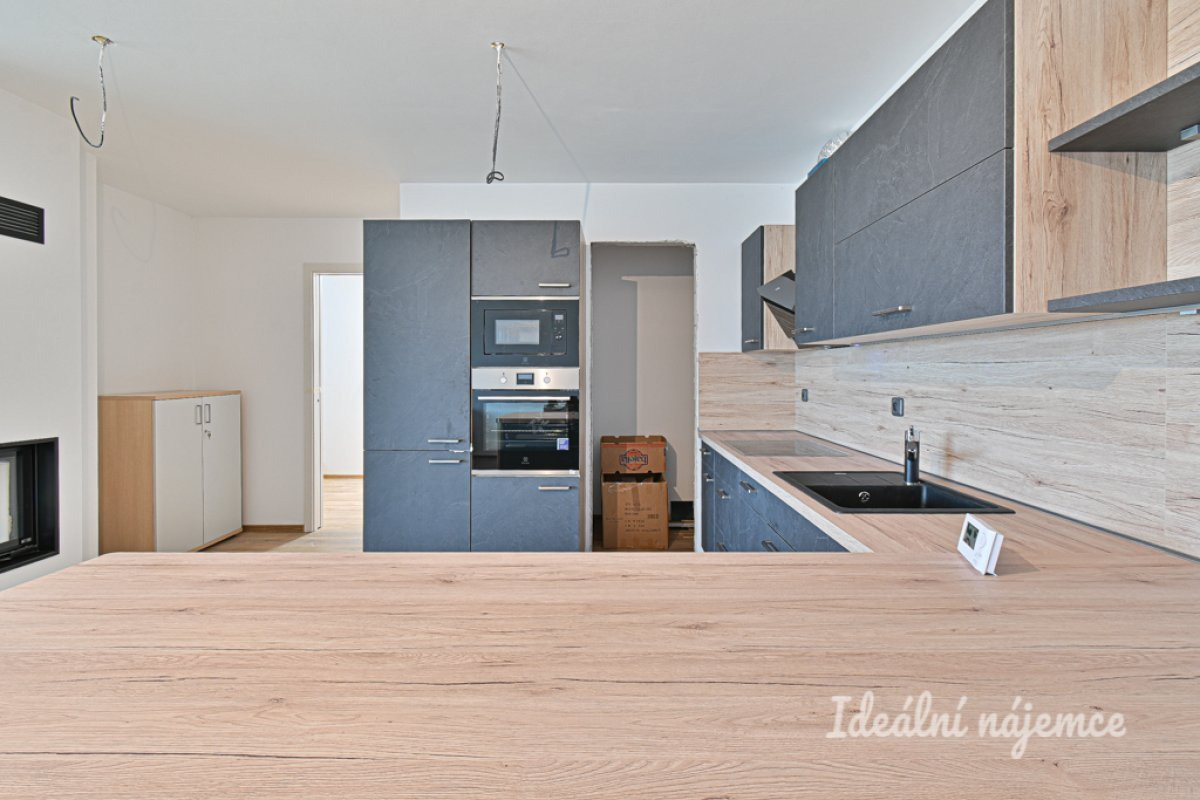 Pronájem domu 4+kk, Mokrá, Mokrá u Brna, 39.000 Kč/měs, 114 m2