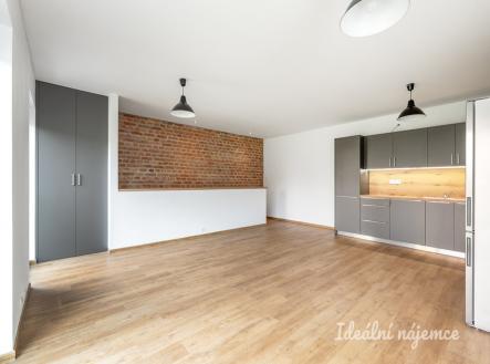 Pronájem bytu, 3+kk, 68 m²