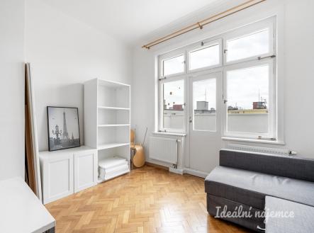 Pronájem bytu, 1+kk, 22 m²