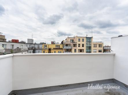 Pronájem bytu, 1+kk, 22 m²