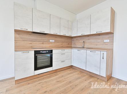 Pronájem bytu, 2+kk, 70 m²