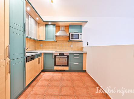 Pronájem bytu, 1+kk, 60 m²