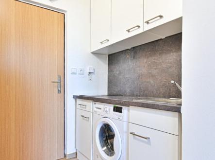 Pronájem bytu, 1+kk, 22 m²