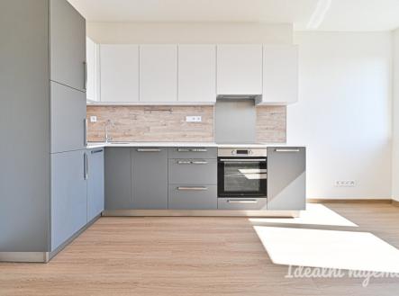 Pronájem bytu, 1+kk, 32 m² obrázek