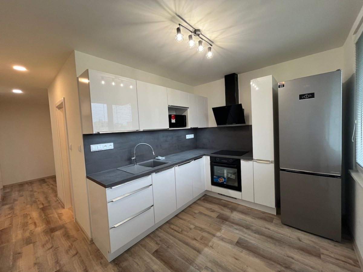 Pronájem bytu 2+1, V. Talicha, České Budějovice 5,  15000 Kč/měs, 62 m2