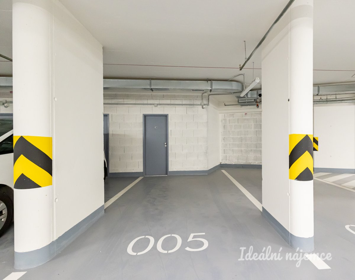 Pronájem bytu 1+kk, Výstavní, Háje, 21000 Kč/měs, 32 m2