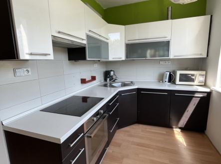 Pronájem bytu, 3+1, 75 m²