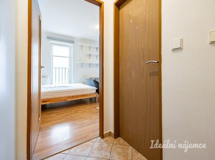 Pronájem bytu, 1+kk, 25 m²