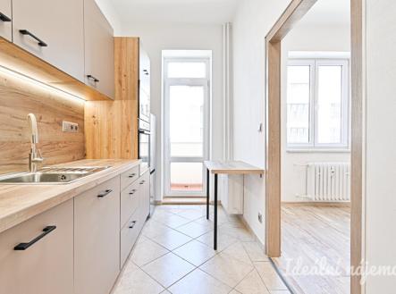 Pronájem bytu, 2+1, 61 m²