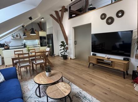 Pronájem bytu, 4+kk, 115 m²