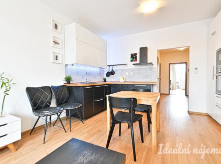 Pronájem bytu, 2+kk, 56 m²