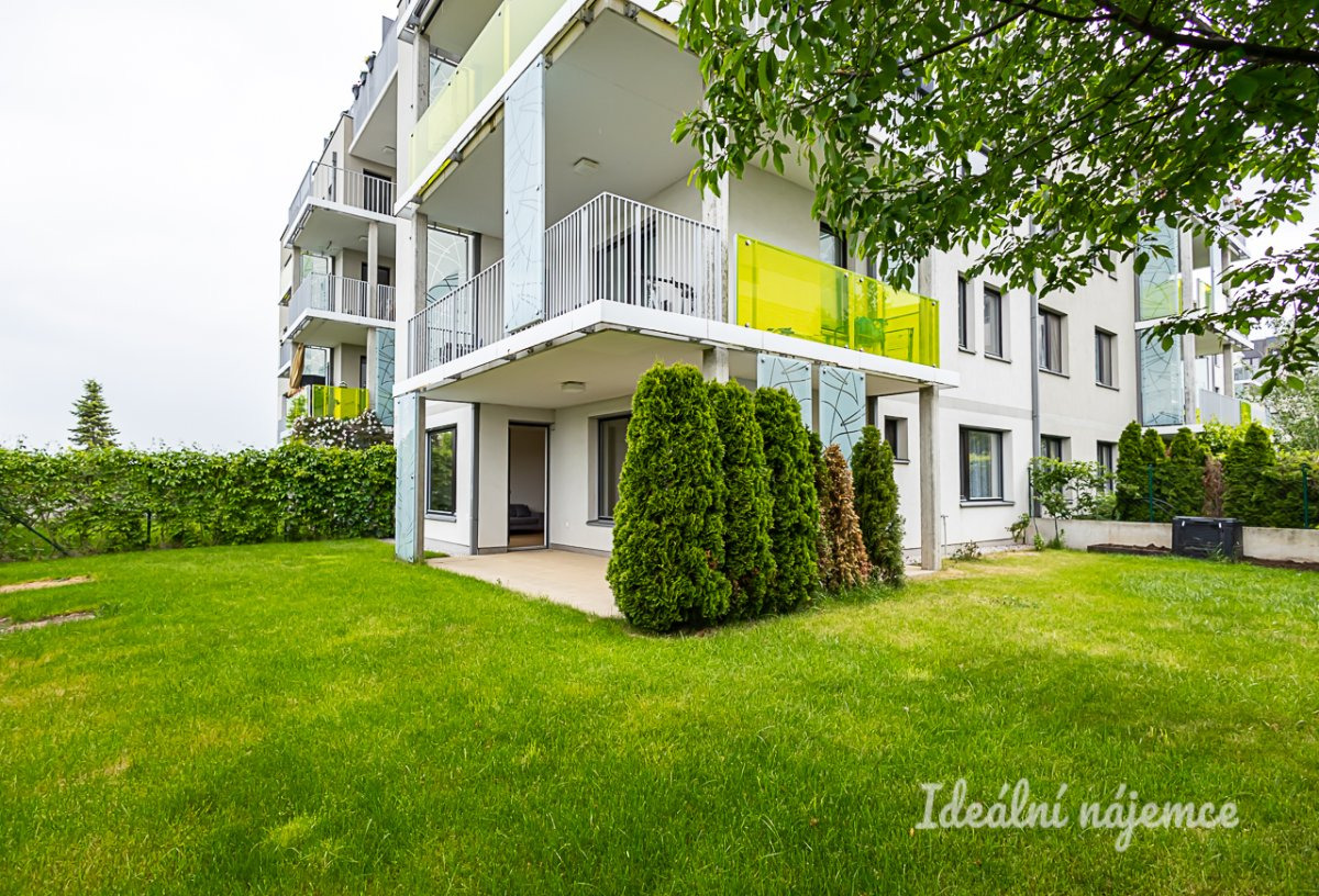 Pronájem bytu 3+kk, Poštova, Dolní Chabry, 36000 Kč/měs, 83 m2