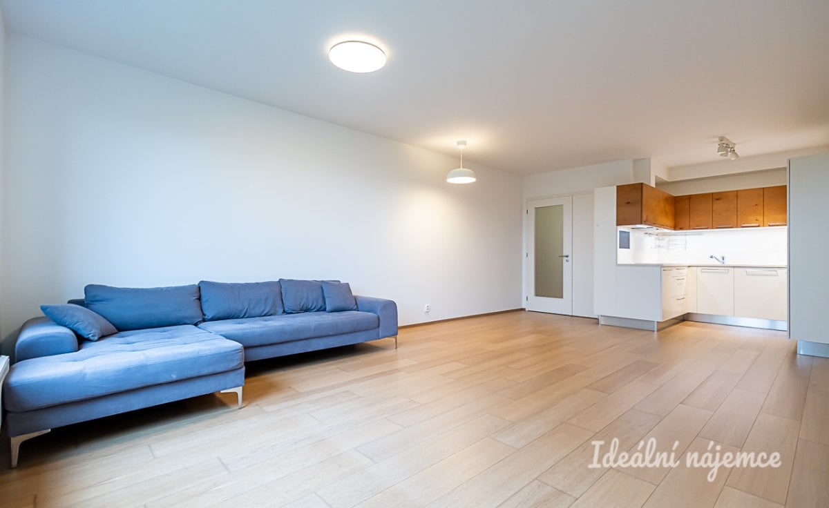 Pronájem bytu 3+kk, Poštova, Dolní Chabry, 36000 Kč/měs, 83 m2